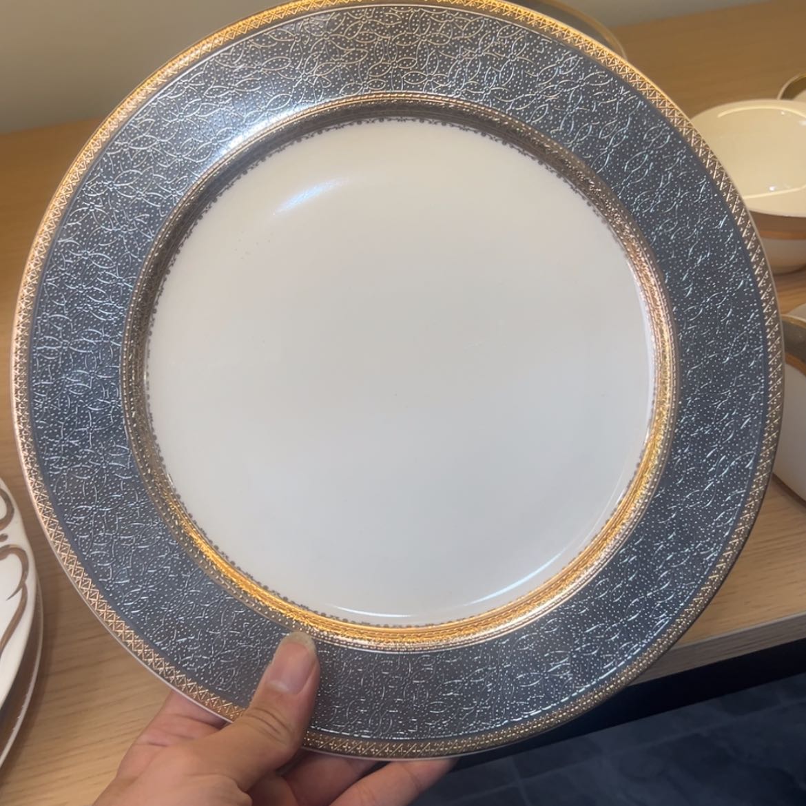 【闪购商品】瓷片10.5寸平盘两个一单打包价