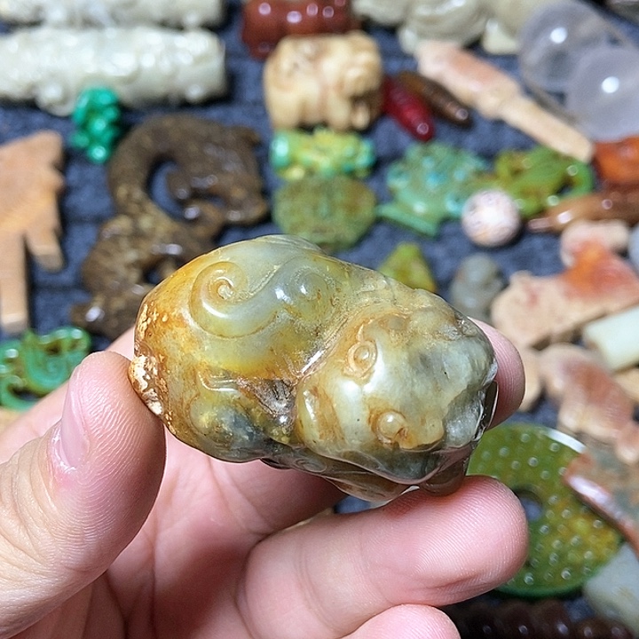和田玉未镶嵌颈饰54
