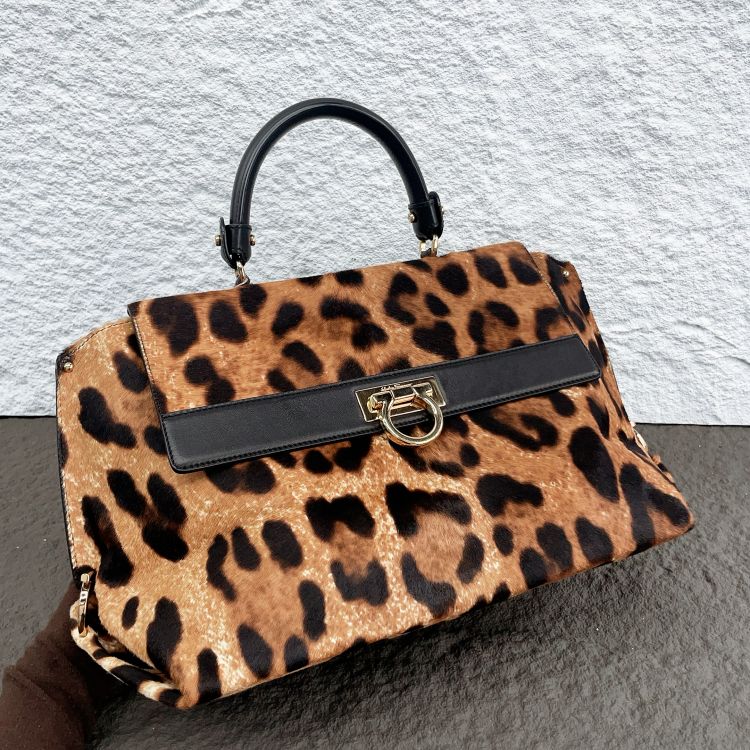 95新/菲拉格慕/C18971543079/包包