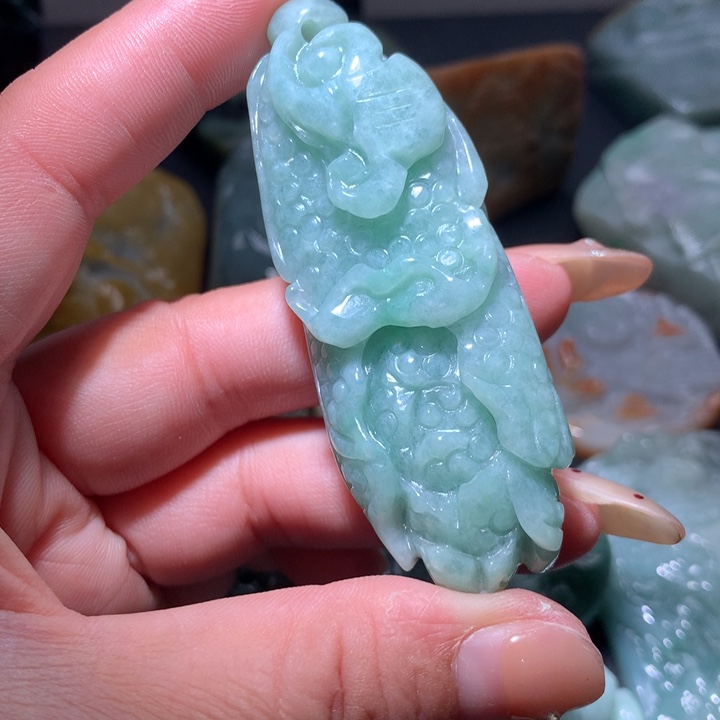 翡翠未镶嵌颈饰保真天然A货翡翠