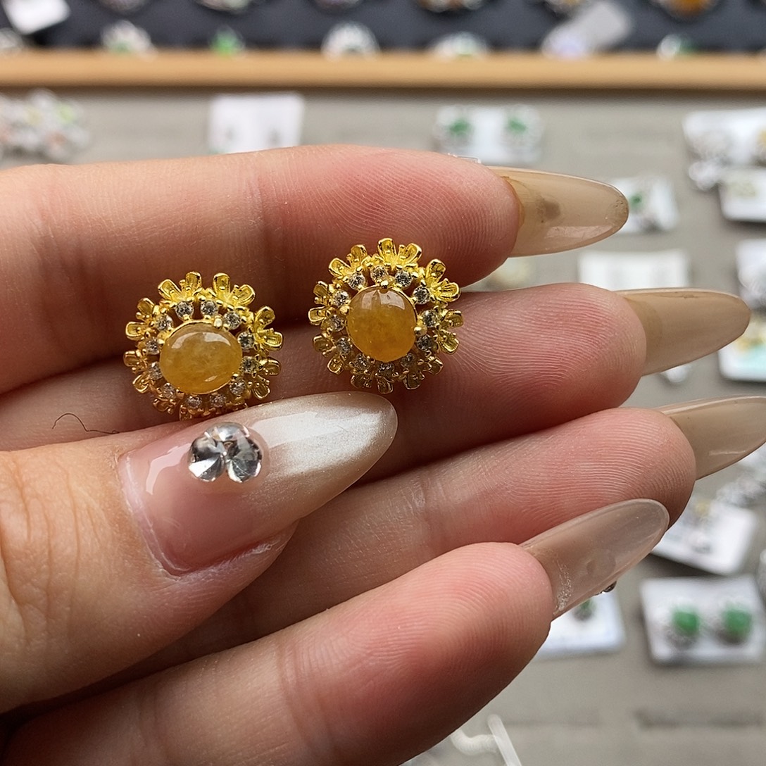 翡翠未镶嵌戒指翡翠