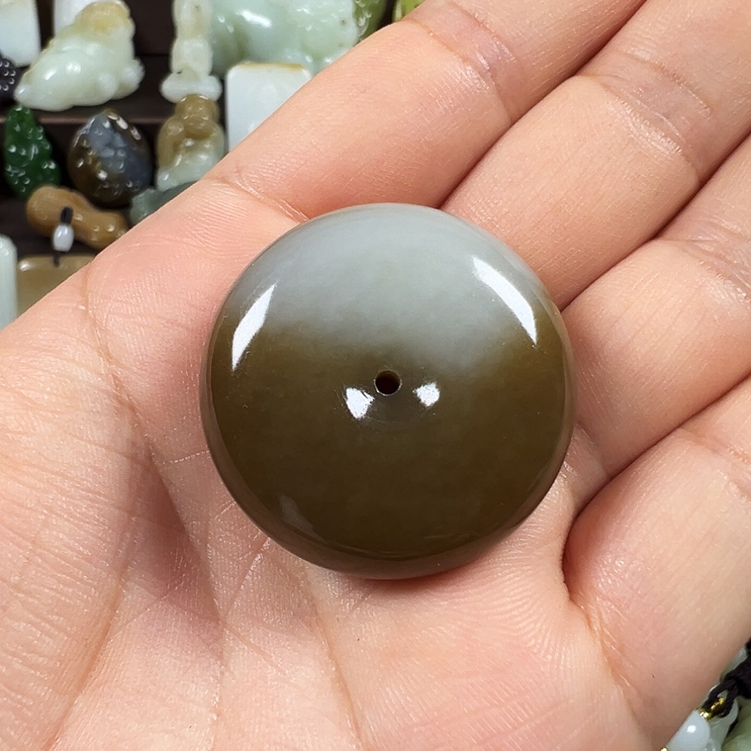 z***1和田玉未镶嵌吊坠(不含链)