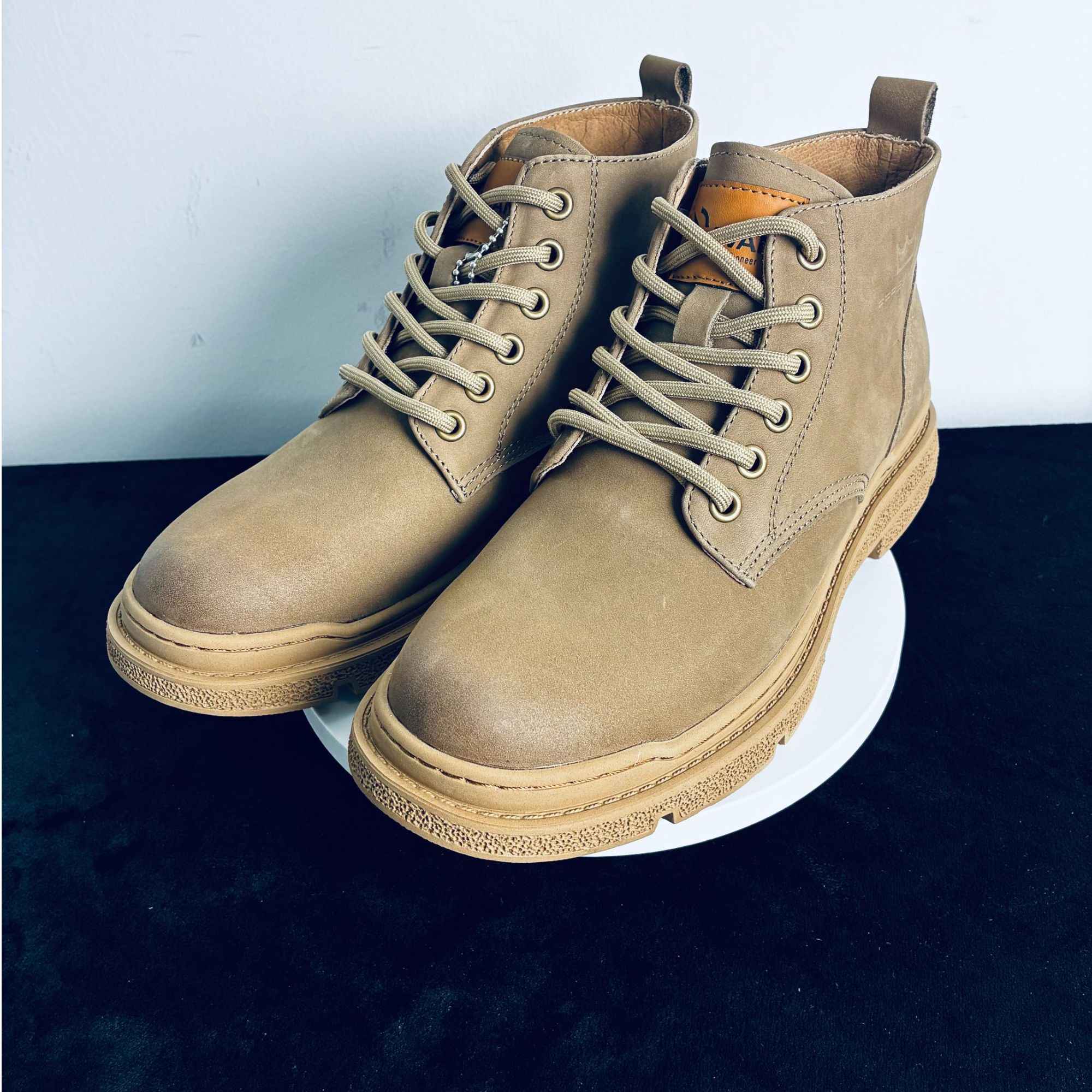 【工厂直销】头层牛皮马丁男靴加绒加厚软皮软底品牌撤柜3U002A复古