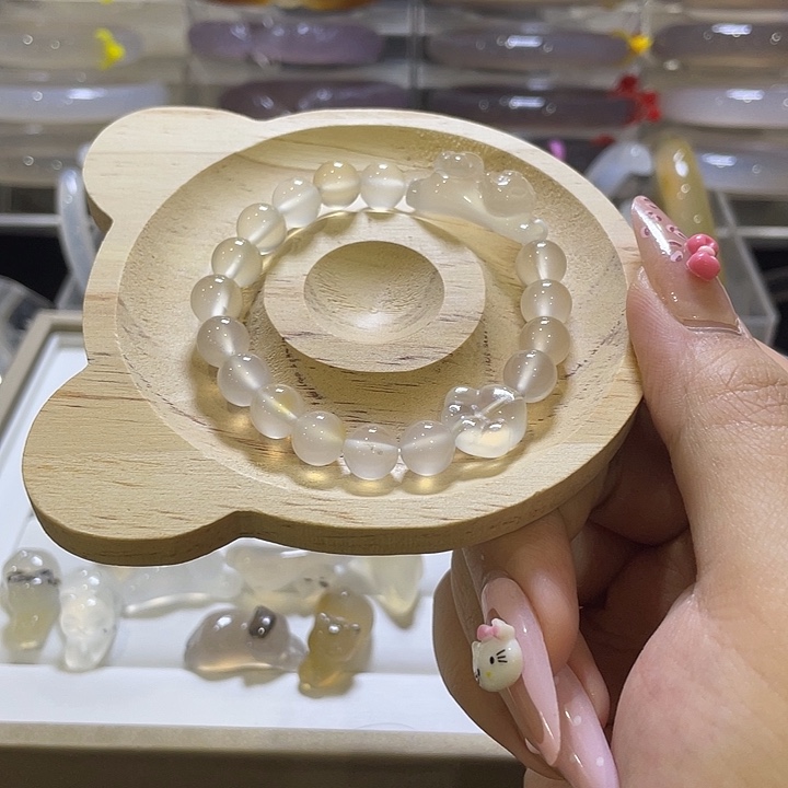 玛瑙/玉髓手镯未镶嵌