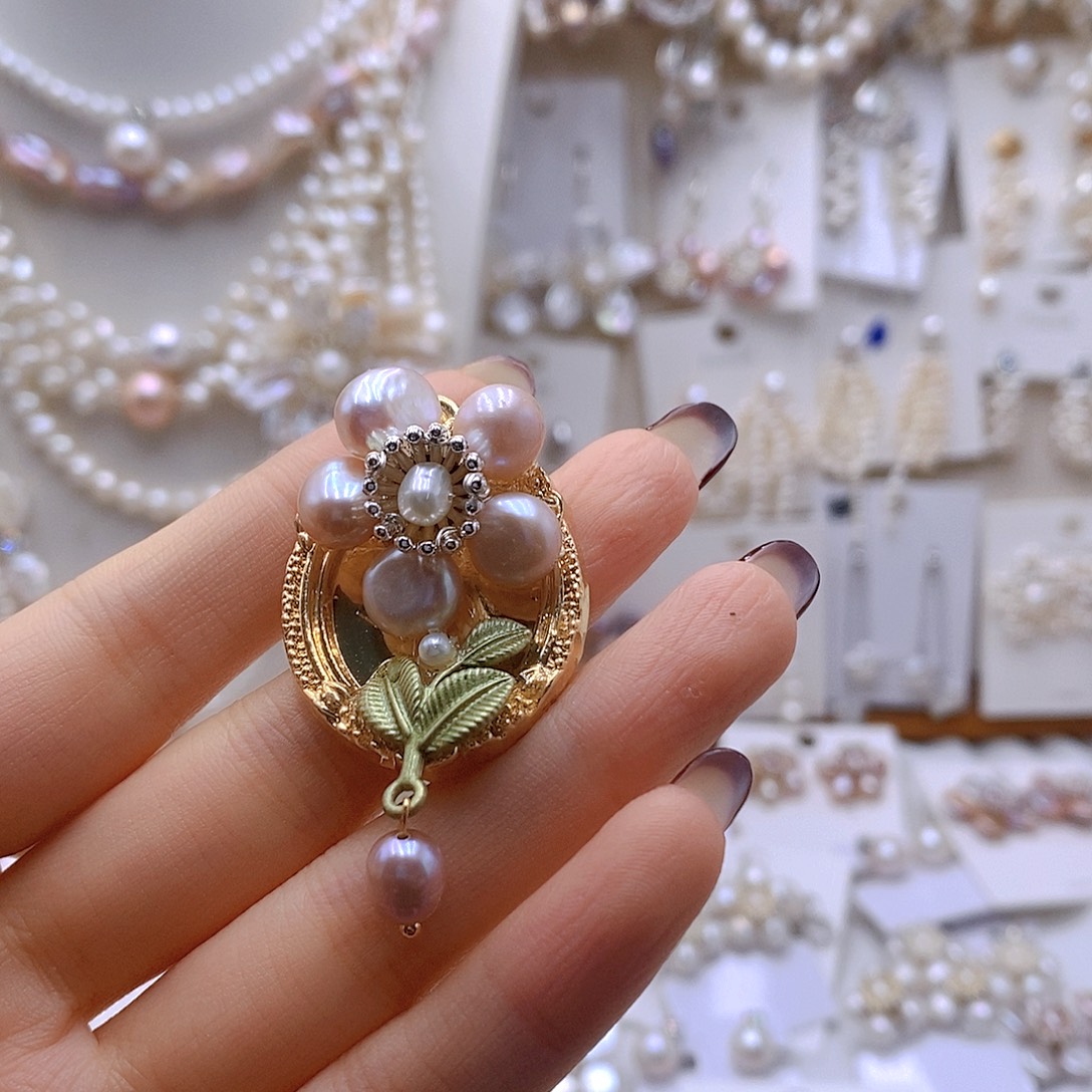 夏***君淡水珍珠耳饰银S925镶嵌