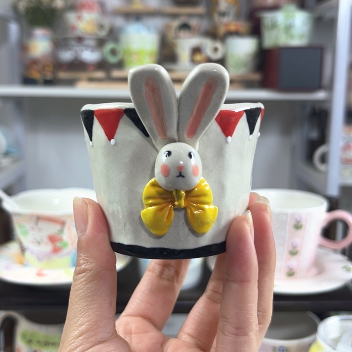手绘高温釉下彩陶瓷