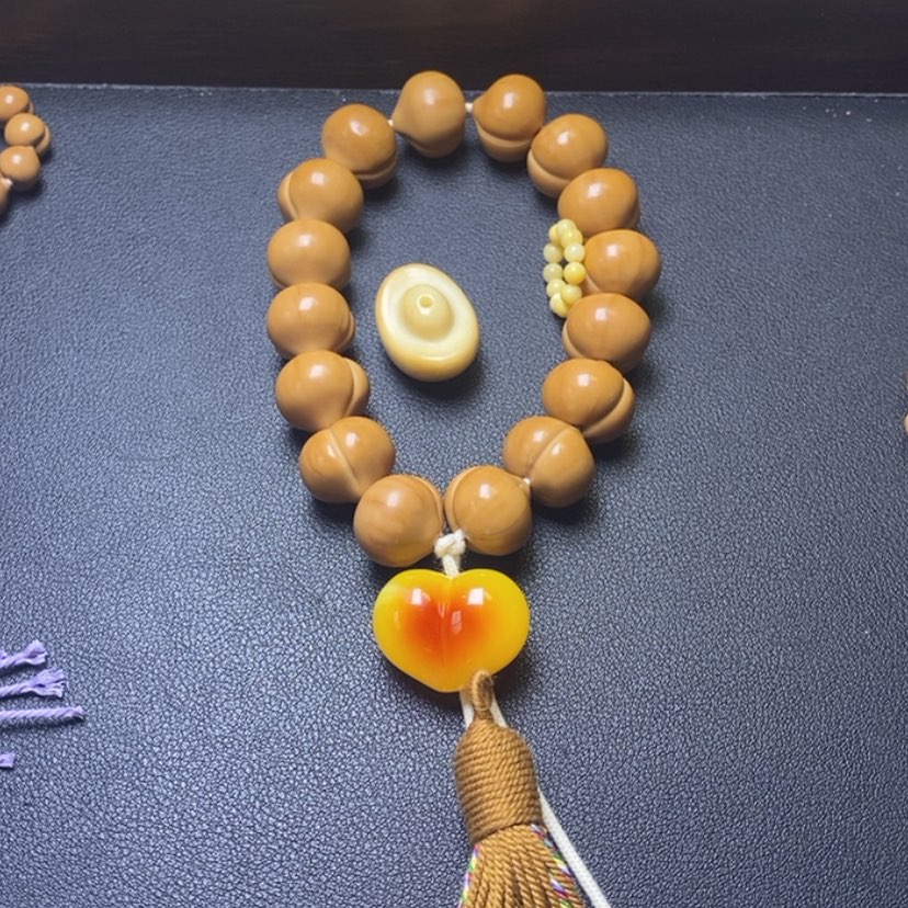 【闪购商品】吊坠猴头核桃悅*