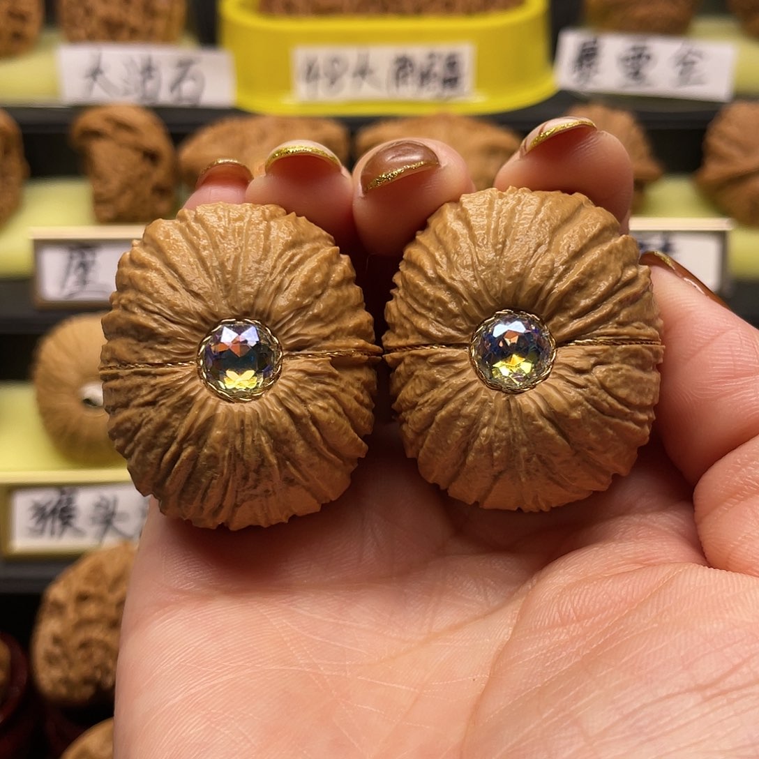 【闪购商品】吊坠文玩核桃猴头40