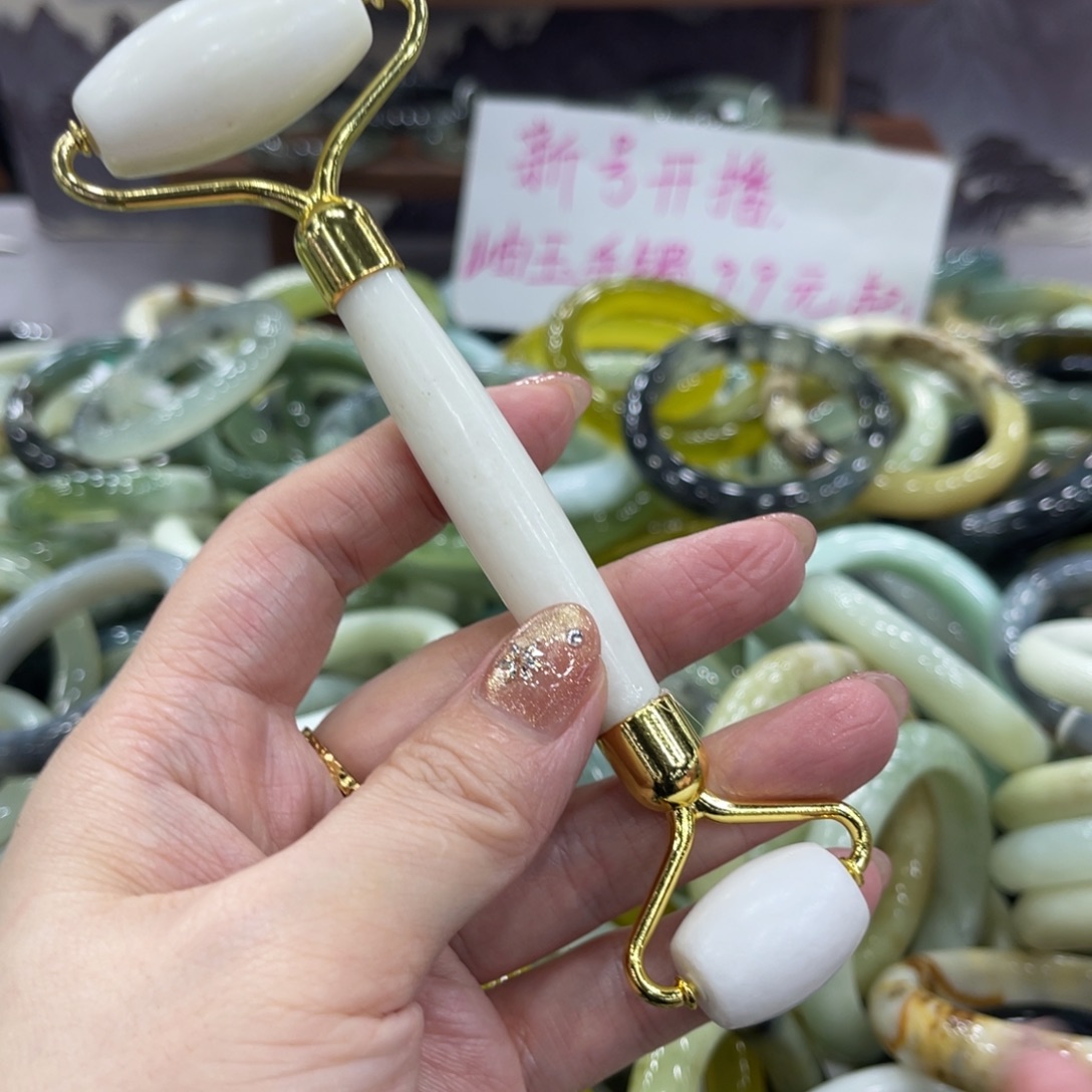 岫玉未镶嵌手镯手镯