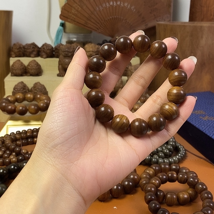 老山檀香黑肉沉水1.5手串