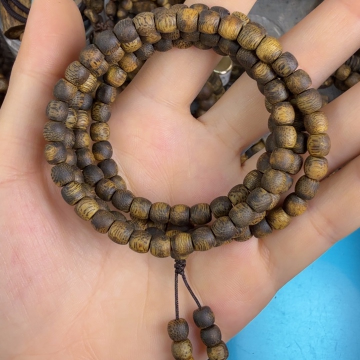 沉香碎屑沉香莺歌绿奇楠05鼓珠多圈12.4克