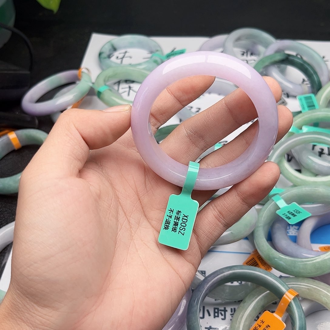 未镶嵌手镯翡翠5253。99