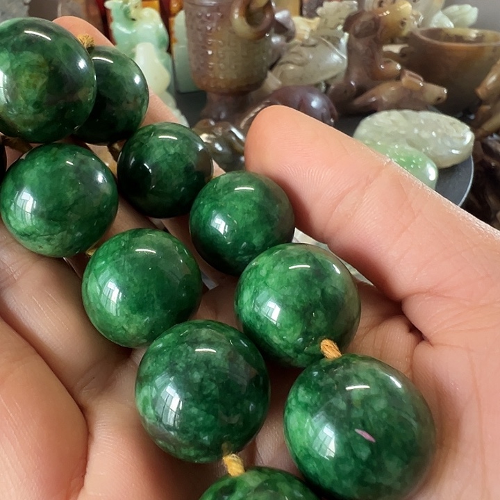 勇***惧和田玉（糖玉）未镶嵌挂件