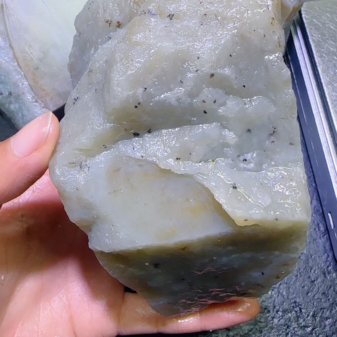 和田玉未镶嵌珠宝半成品