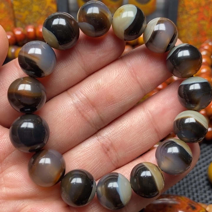 玛瑙/玉髓手串未镶嵌