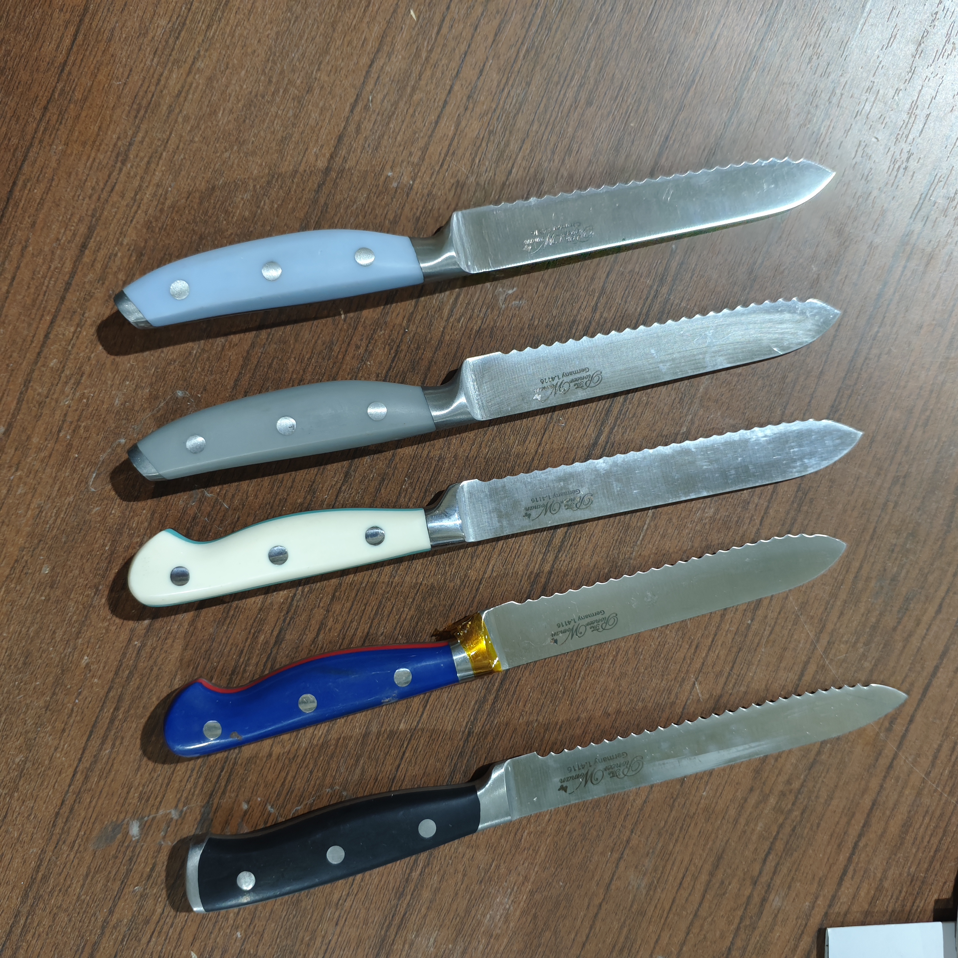 PW 小号面包刀1支（款式按顺序打！！！）