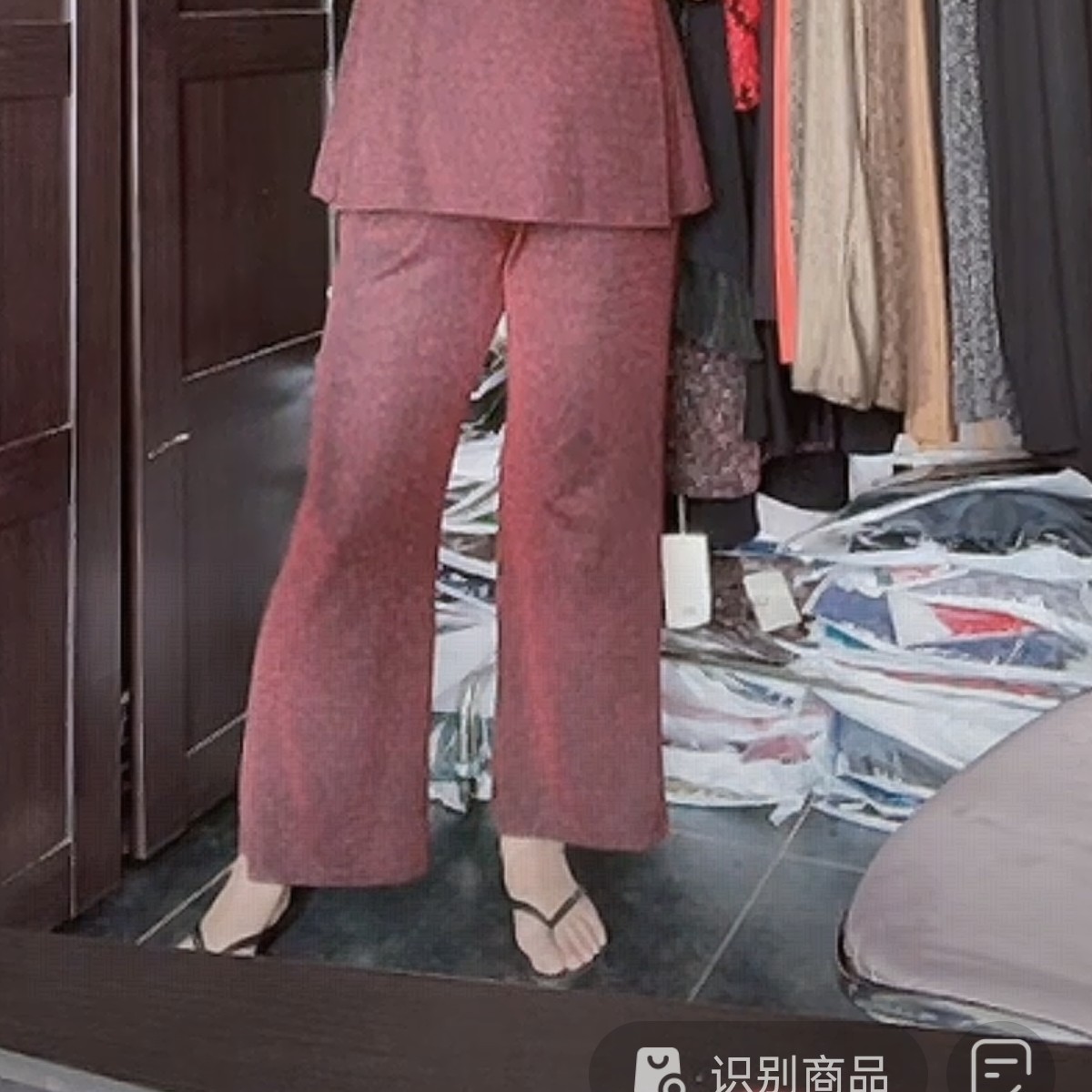 妙唐亮丝时尚大码新款弹力女士休闲直筒裤3070红菱形格