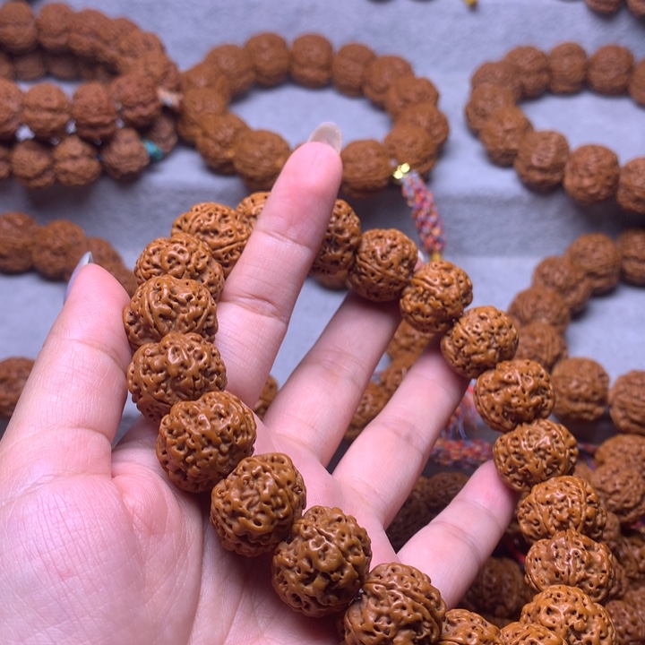 璐***贝金刚菩提手串0000000006