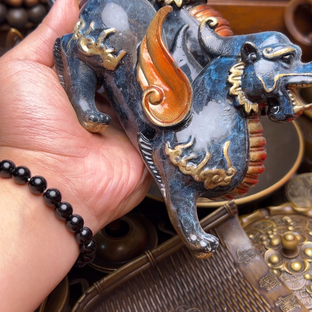 精美铜器点击下单