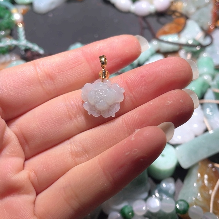 【闪购商品】翡翠颈饰未镶嵌天然翡翠