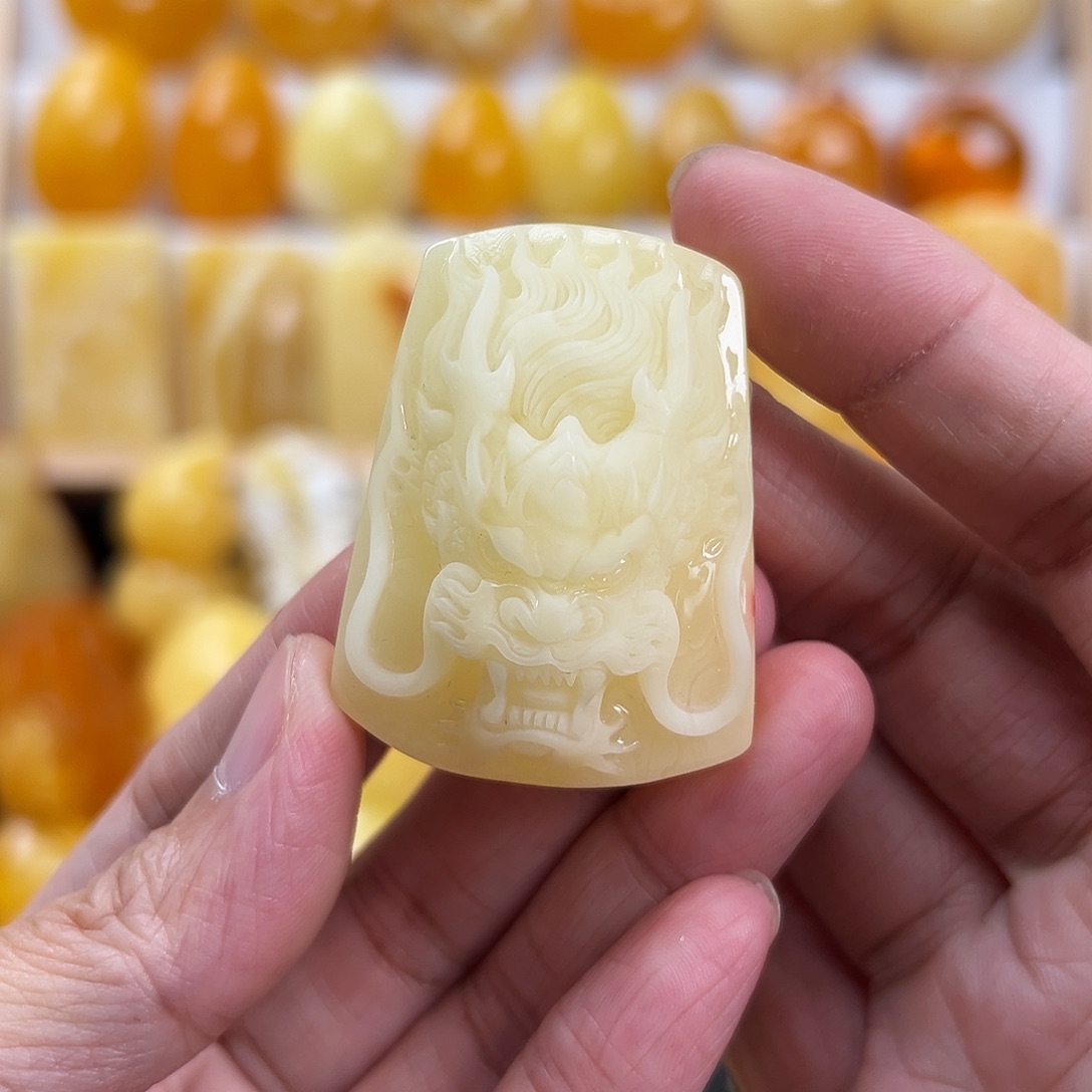 蜜蜡颈饰未镶嵌蜜蜡