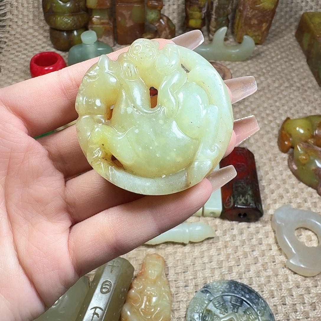 白玉菩提吊坠挂件