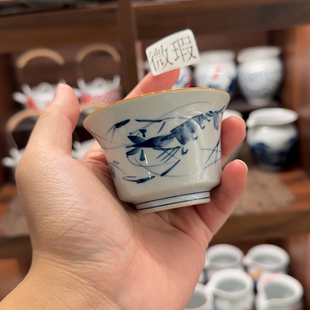 釉下手绘茶具微瑕