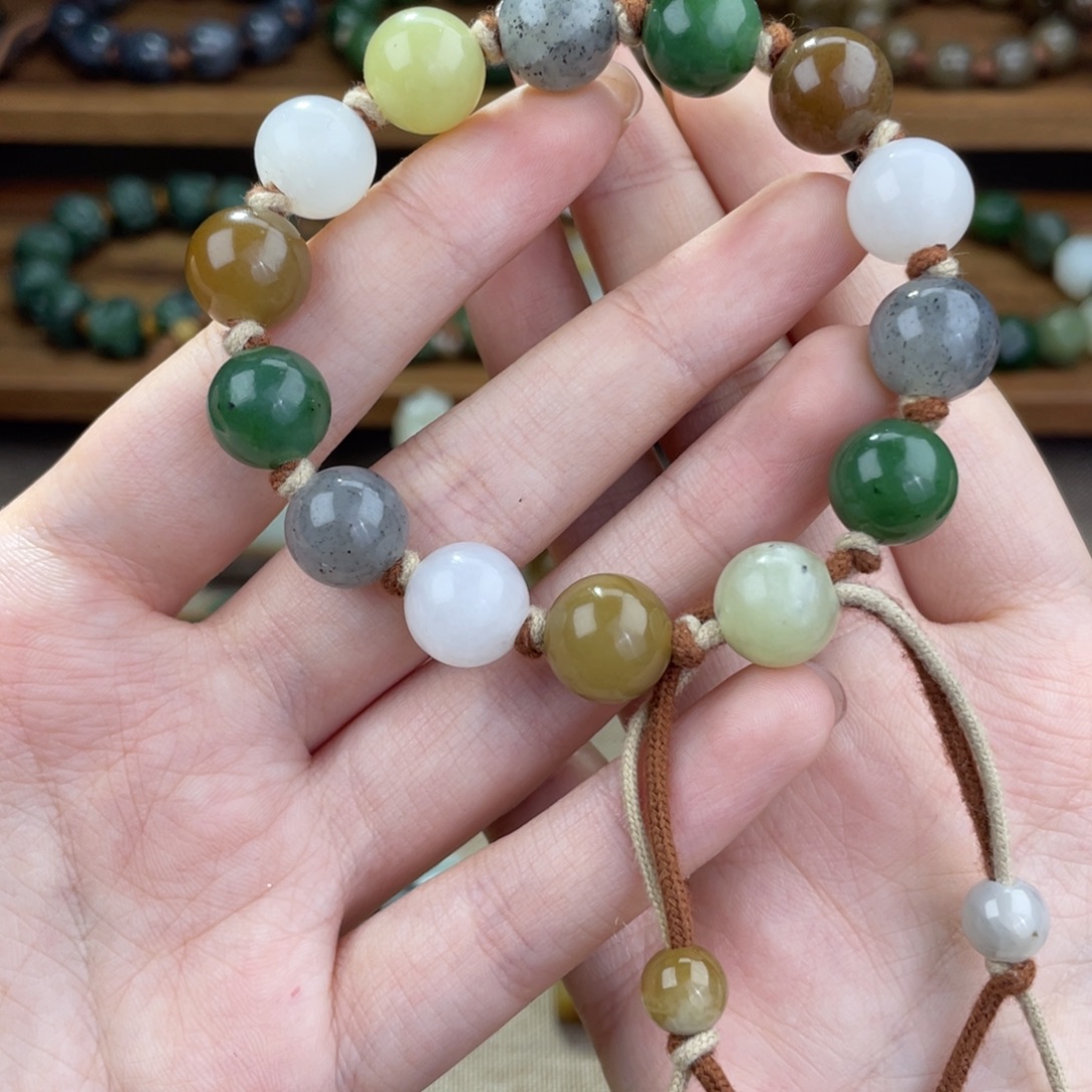 和田玉未镶嵌手链