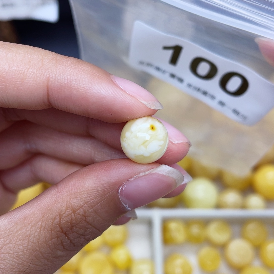 蜜蜡未镶嵌珠宝奇石粉10.7