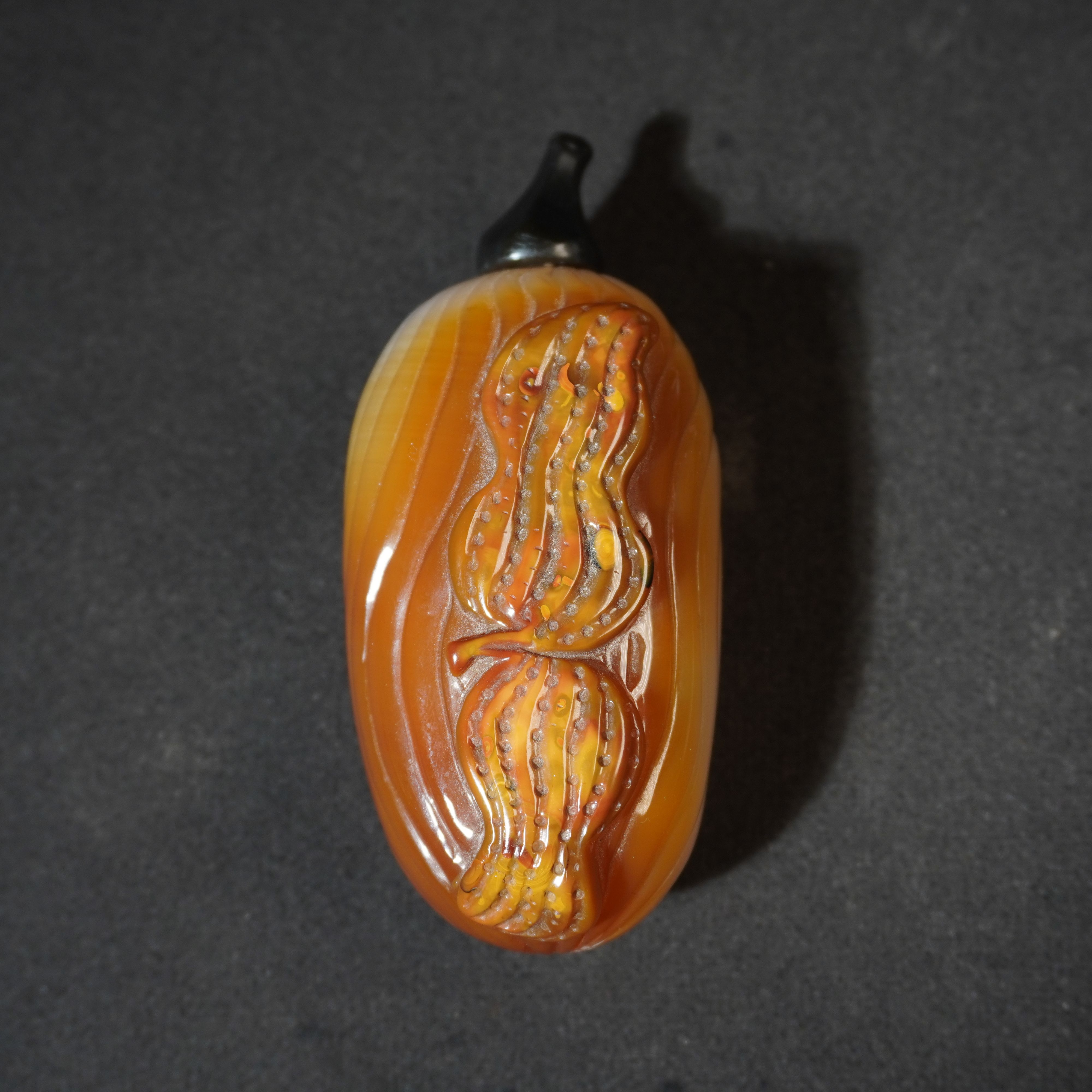 75G18  清 玛瑙烟壶