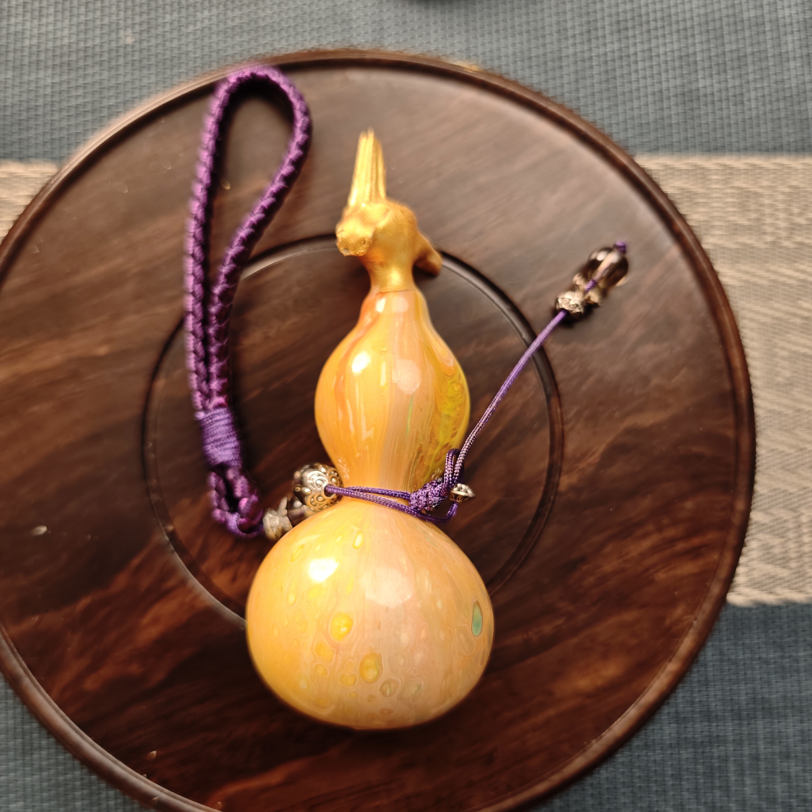 天然小葫芦飘漆工艺挂件（形状颜色随机）