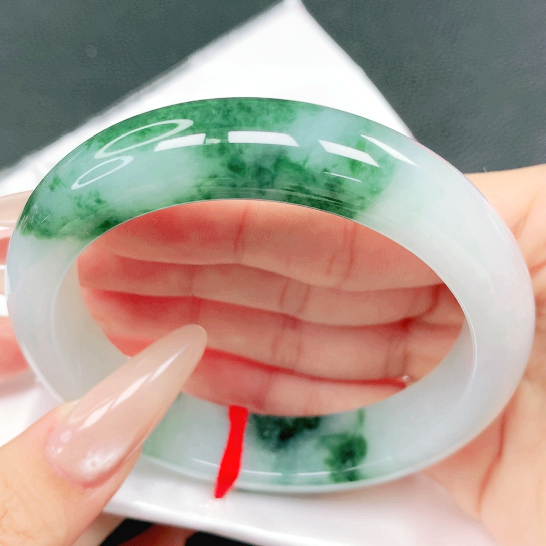 翡翠未镶嵌手镯61