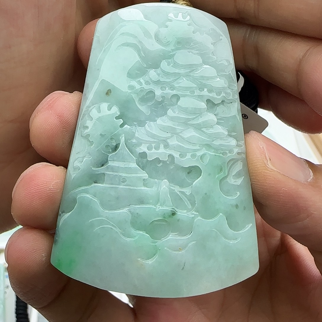 翡翠未镶嵌颈饰翡翠