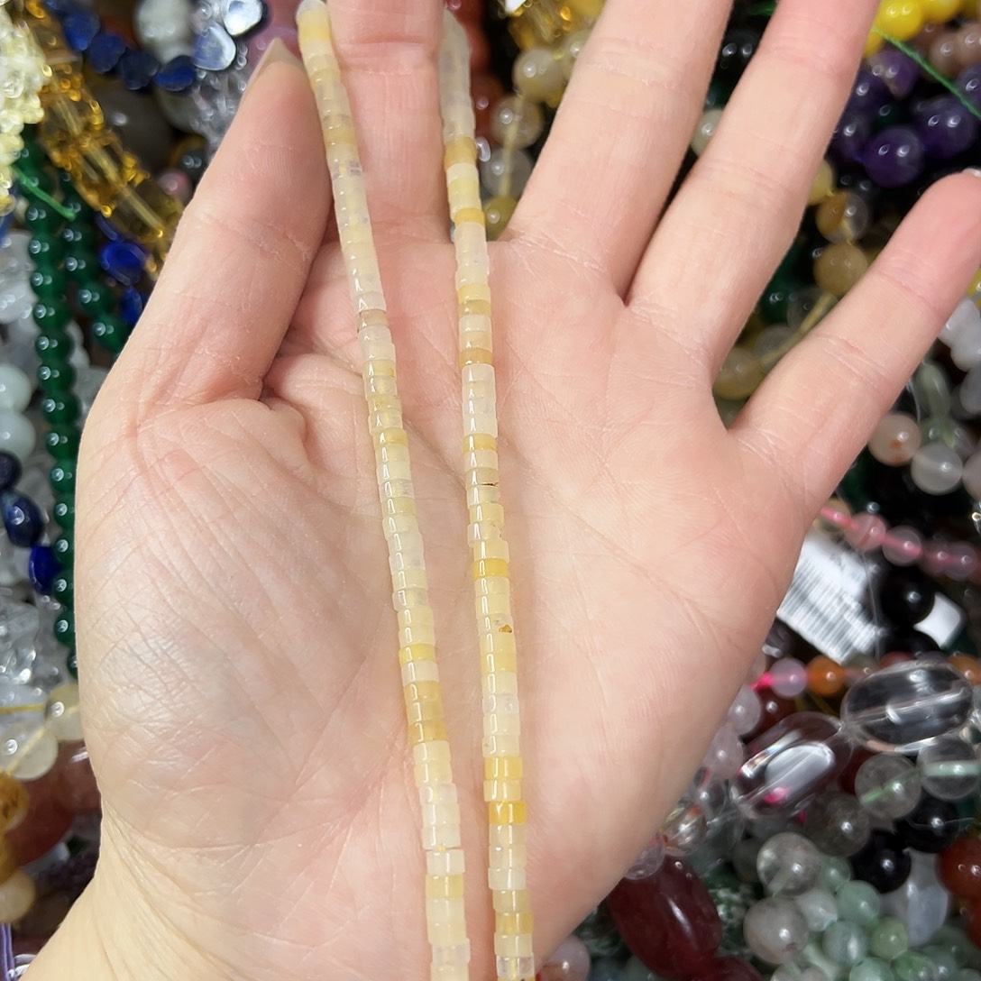 玛瑙/玉髓未镶嵌珠宝半成品，卡4黄玉直切一条