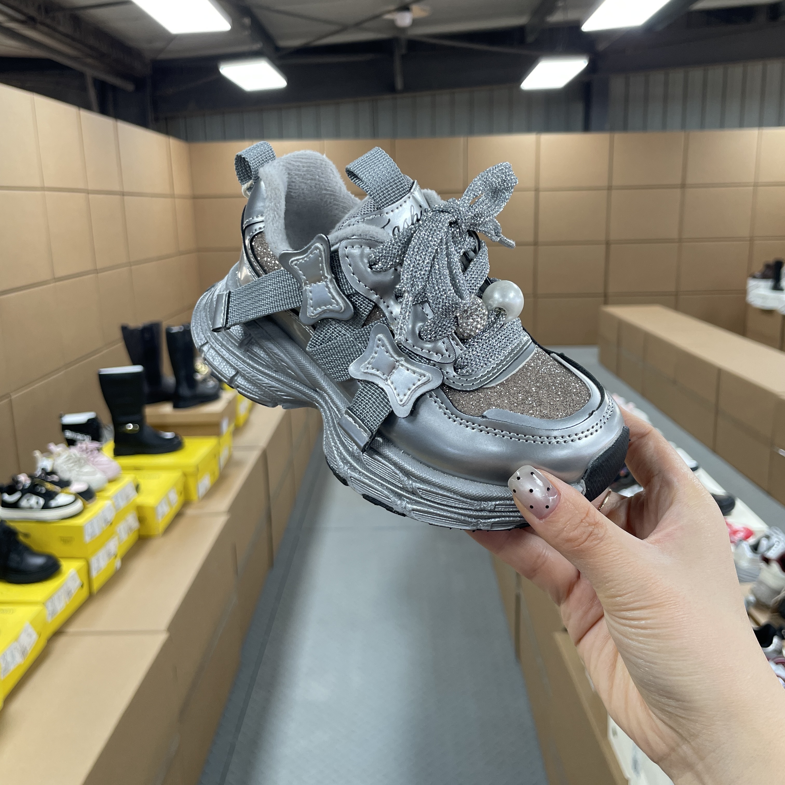 2455865儿童加绒运动鞋  男女童鞋 国内大品牌童鞋同厂出品