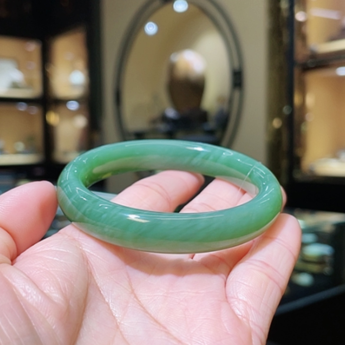 【闪购商品】和田玉手镯未镶嵌54#42.9g