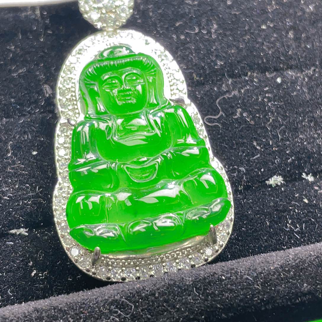 翡翠颈饰未镶嵌35，