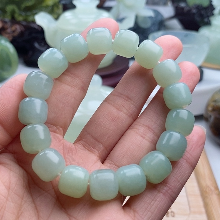 岫玉四大名玉手串未镶嵌