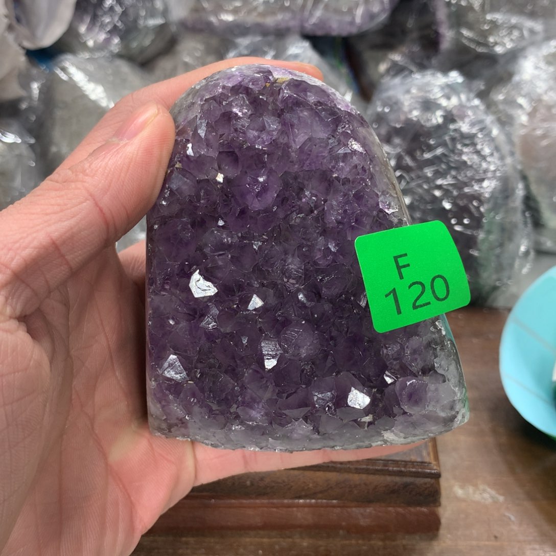 紫晶大型摆件（非配饰）未镶嵌