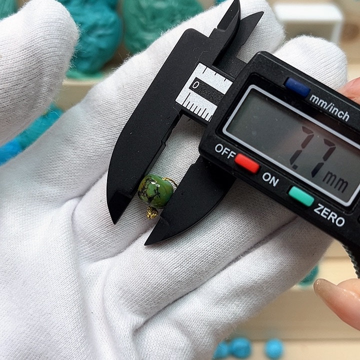 绿松石珠宝未镶嵌