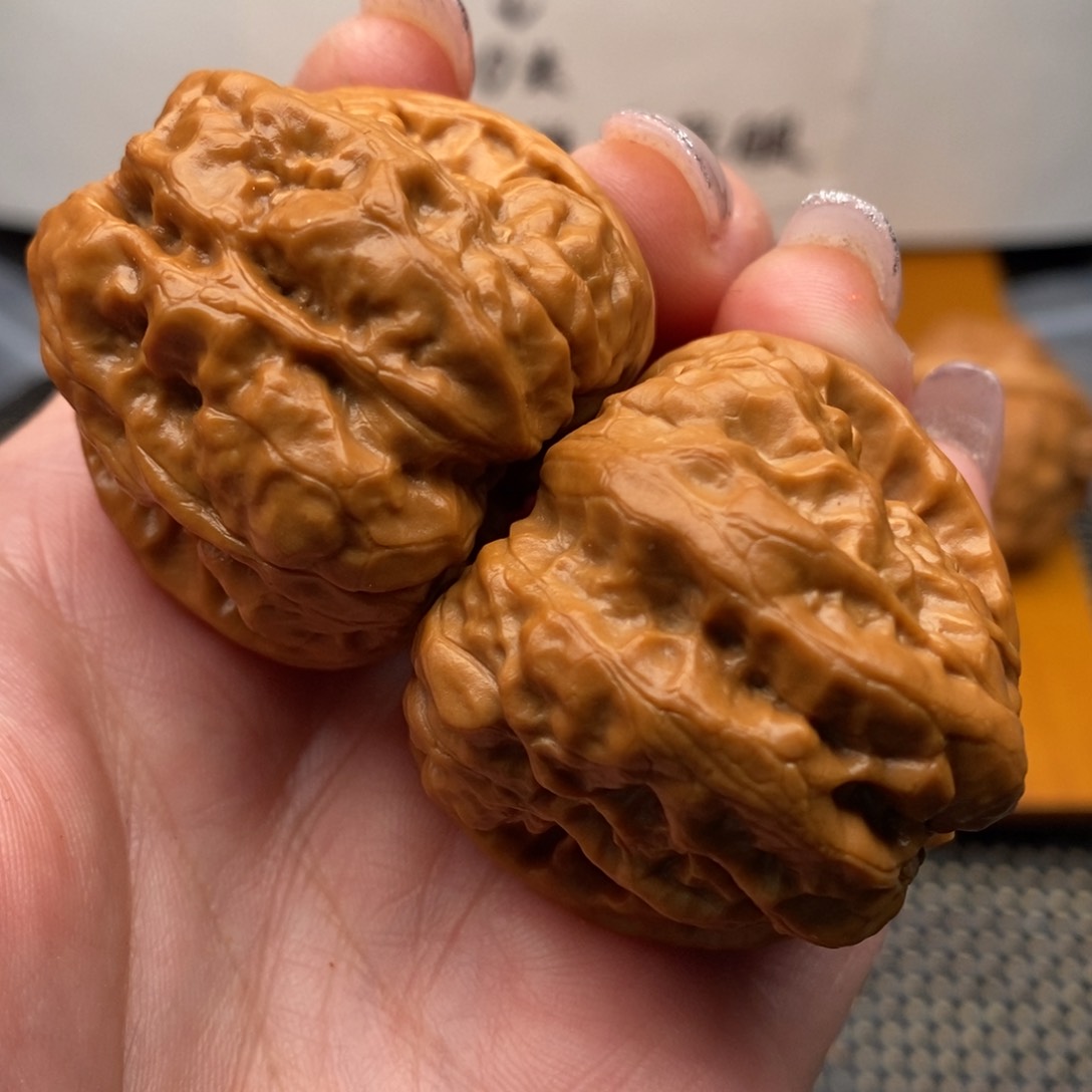 文玩核桃把件边39左右