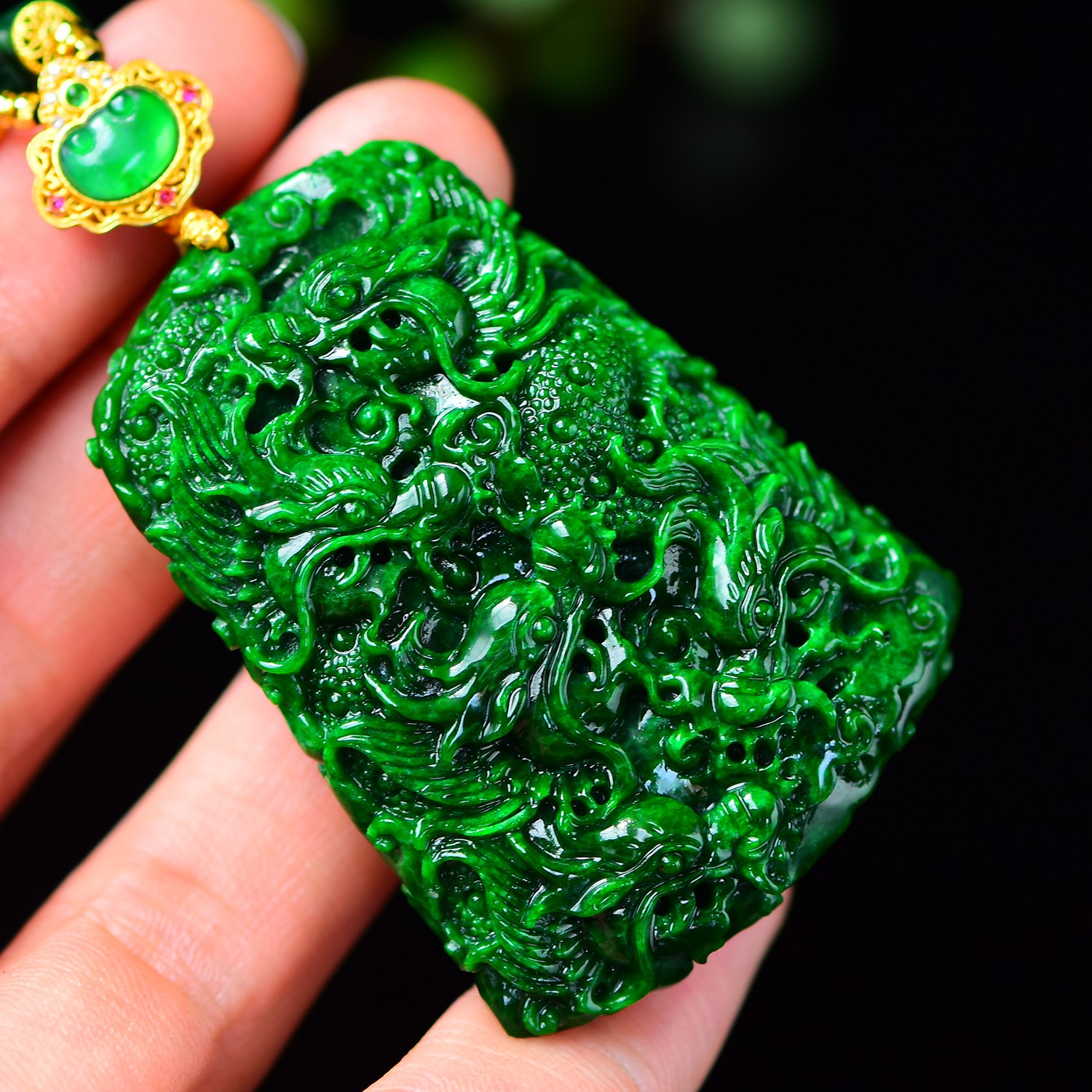 天然A货翡翠花青满辣色九龙牌毛衣链吊坠