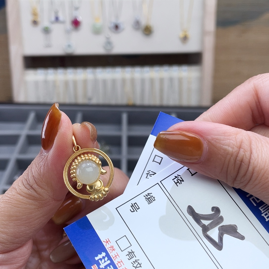 和田玉银S925镶嵌颈饰