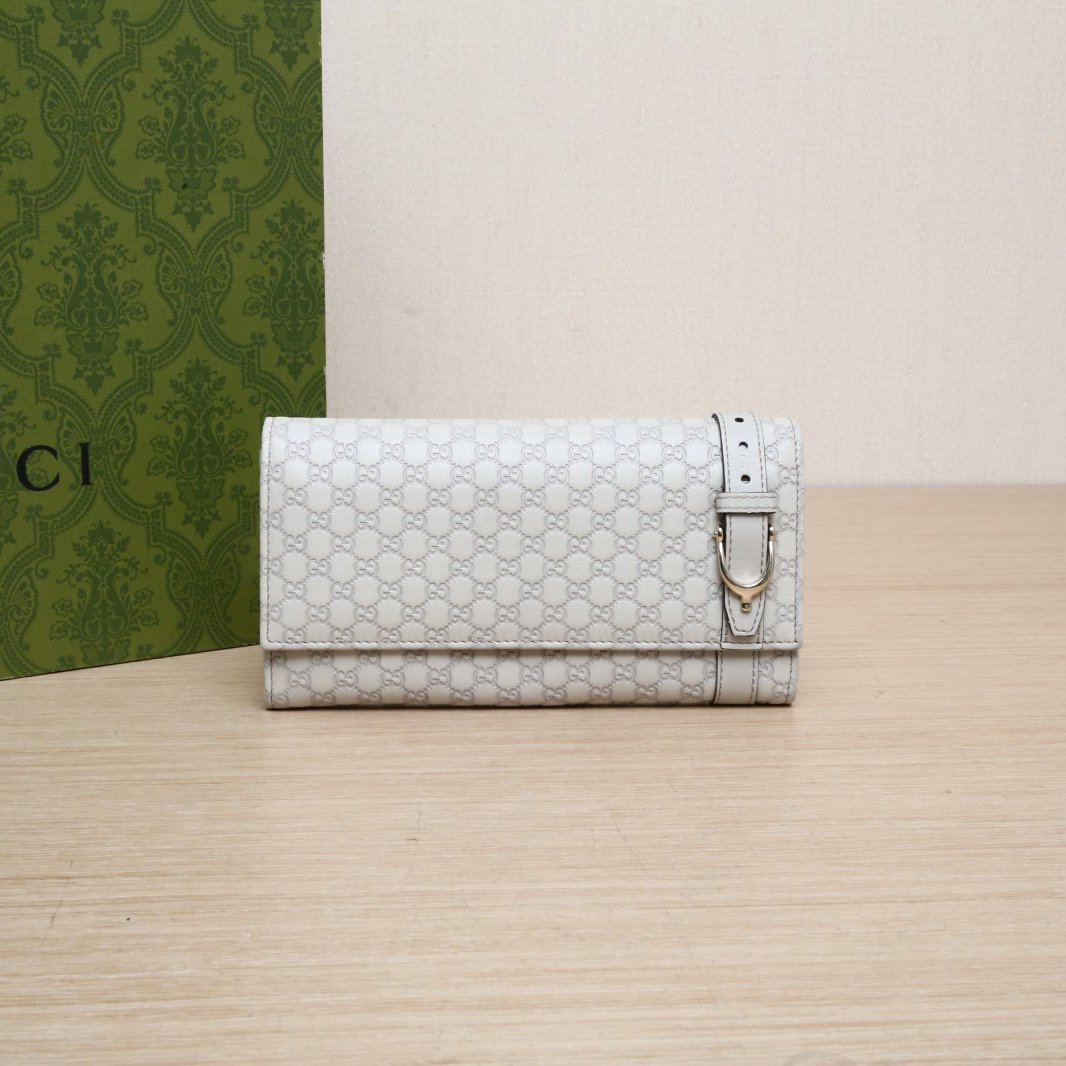 99新 GUCCI/古驰  象牙白 皮革C GG压纹 翻折钱包 P205640916