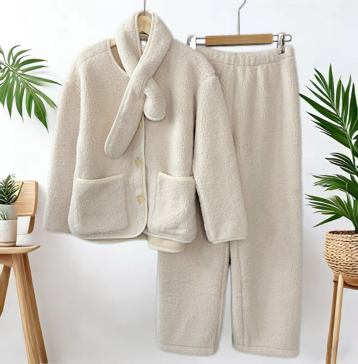 玲姐定制-口袋加厚款毛绒睡衣带围巾三件套可外穿家居服553230