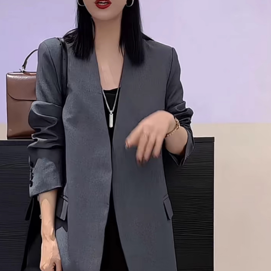 805极简风通勤气质V领百搭一个扣西服03