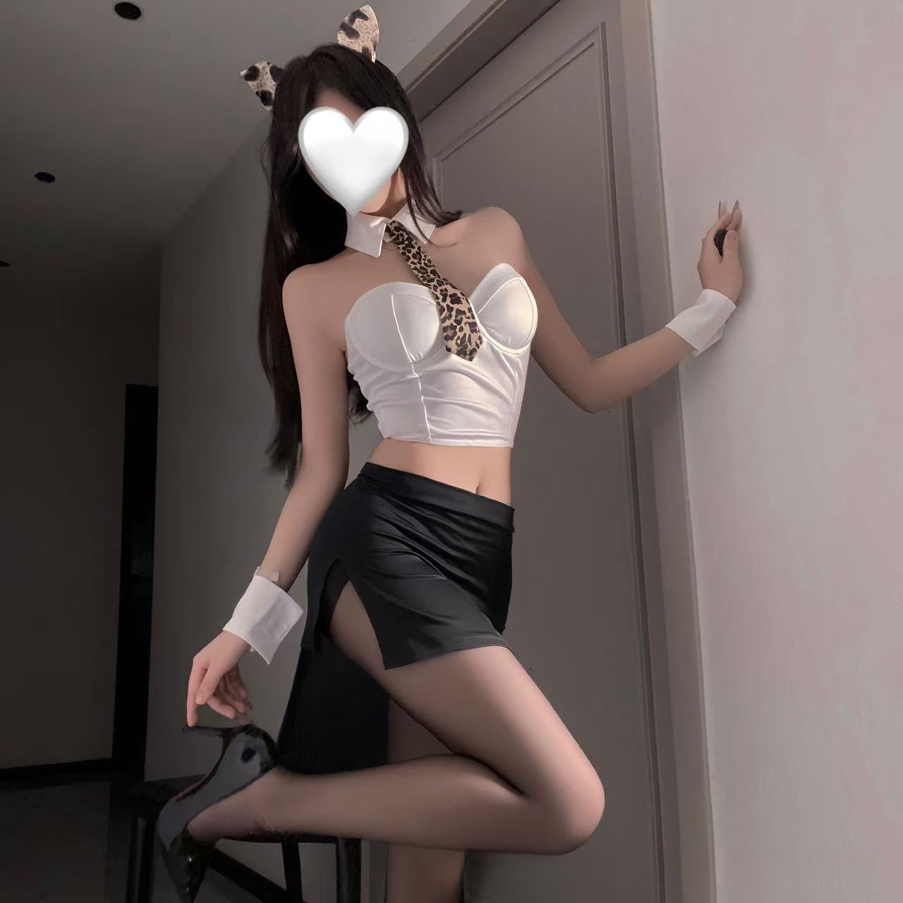 美式辣妹秘书豹纹抹胸带垫包臀套装！伍月柒号！no退no换】