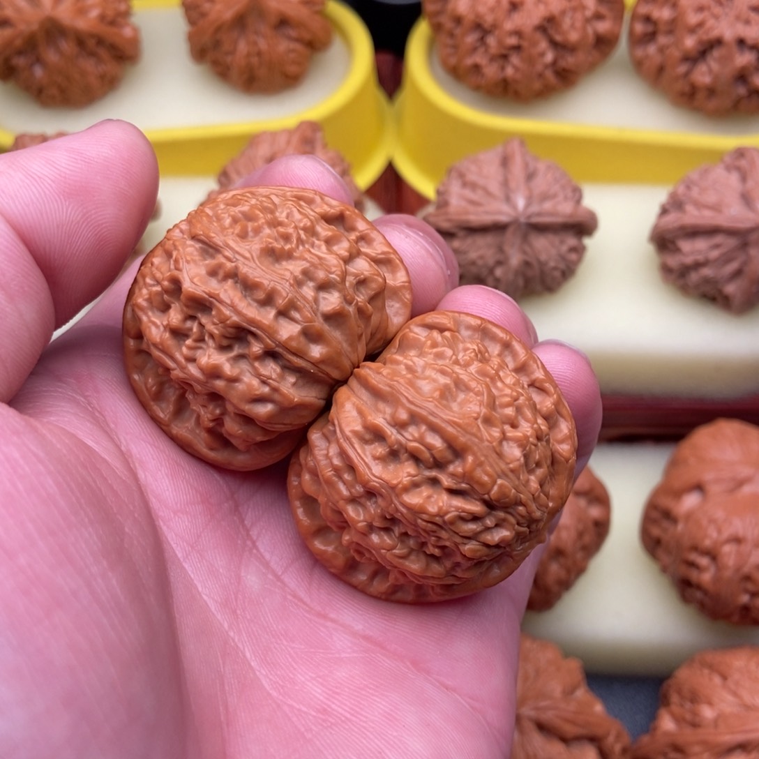 文玩核桃把件小白狮子39