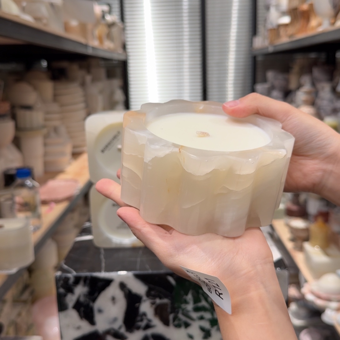 大理石R121。两个亿 