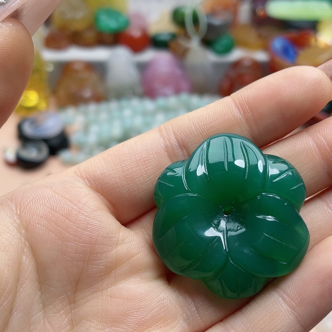 玛瑙/玉髓颈饰合金一***?